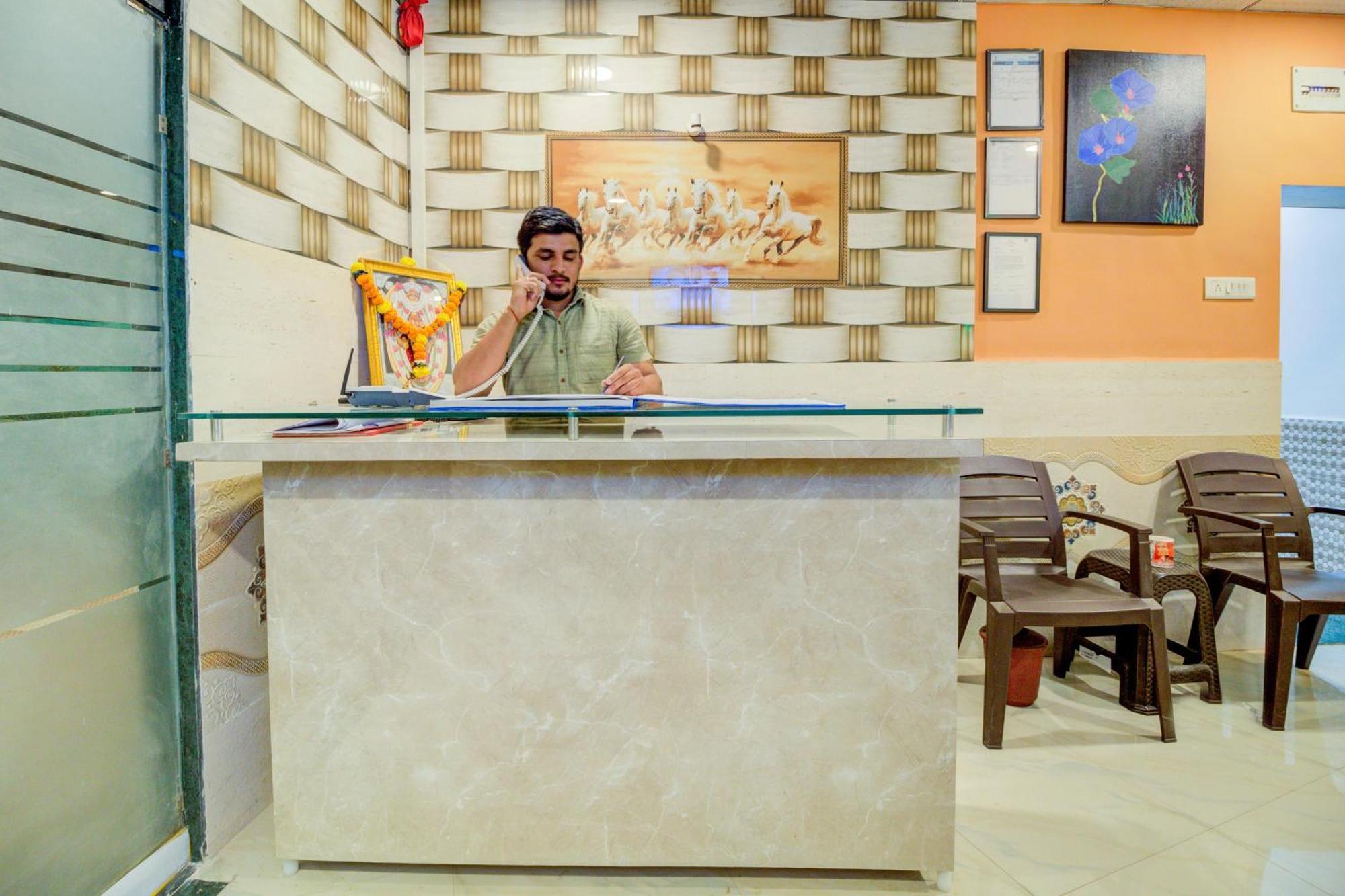 Hotel O Anjali Hotel Bombaj Zewnętrze zdjęcie